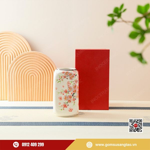 Lọ hoa Tết gốm sứ Bát Tràng phong cách Indochine