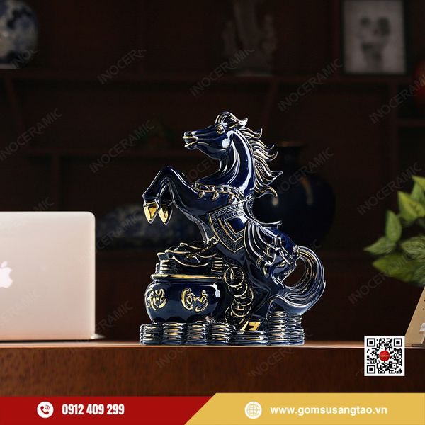 Tượng Ngựa Lục Mã Cát Tường H30 men lam vẽ vàng gốm sứ Bát Tràng