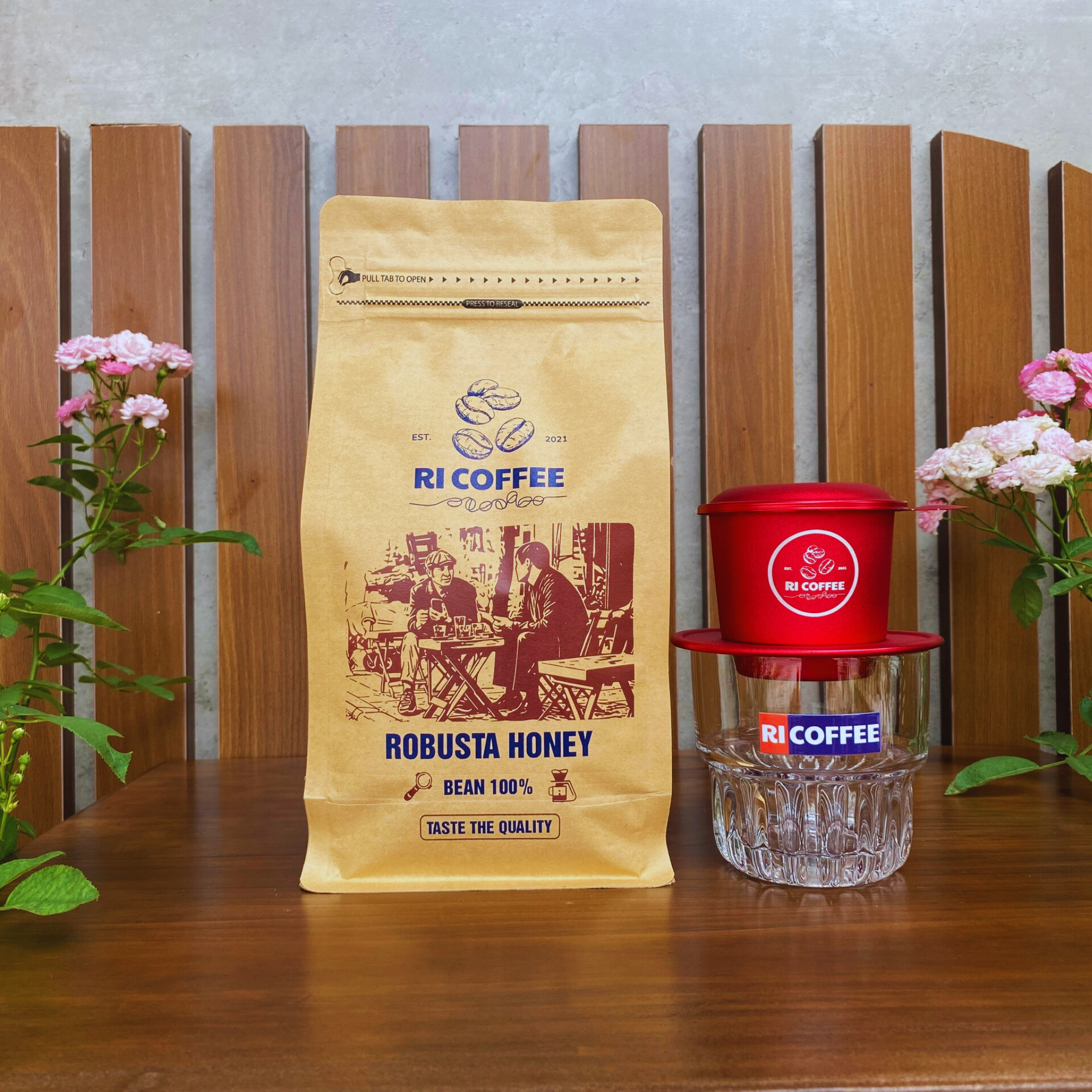 Quy trình thu hoạch hạt cà phê Robusta Honey Gia Lai by [Ri Coffee ...