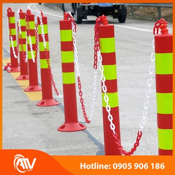 Ứng dụng nổi bật và thường xuyên của sản phẩm dây xích nhựa cảnh báo trắng đỏ