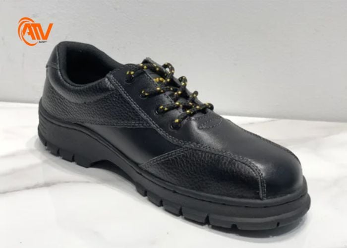 Giày bảo hộ thương hiệu DHCEP