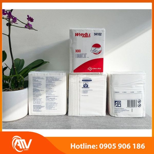 Giấy lau WypAll X80 có khả năng thấm hút tốt và nhanh chóng