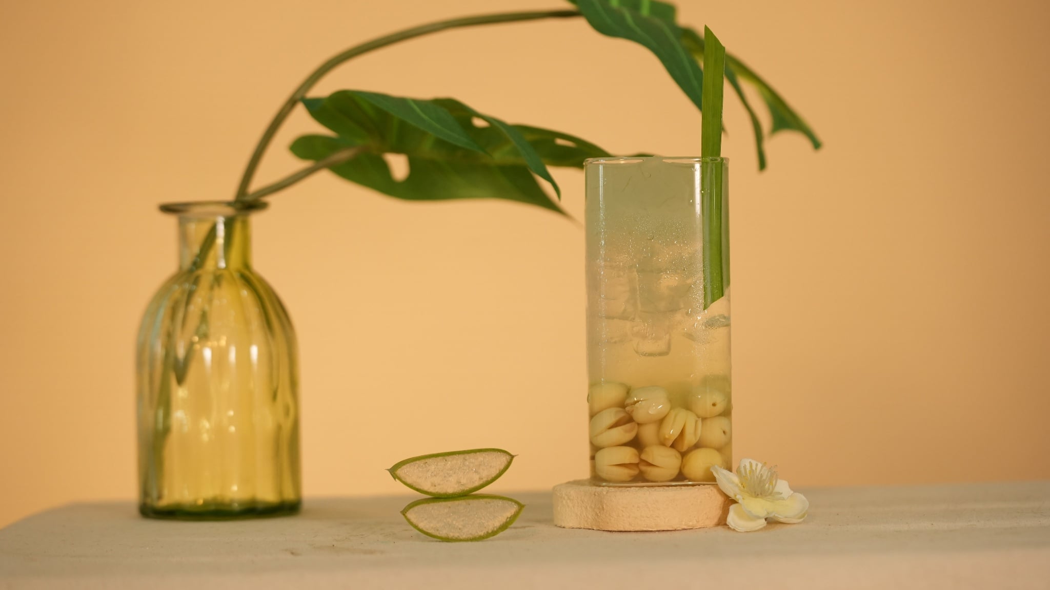 Công thức làm nha đam hạt chia và hạt sen cơ bản, dễ thực hiện