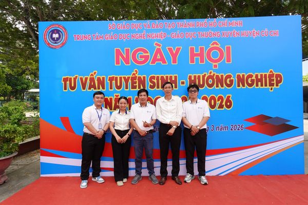 VICTORIA COLLEGE TƯ VẤN TUYỂN SINH VÀ HƯỚNG NGHIỆP TẠI TRUNG TÂM GDTX-GDNN HUYỆN CỦ CHI