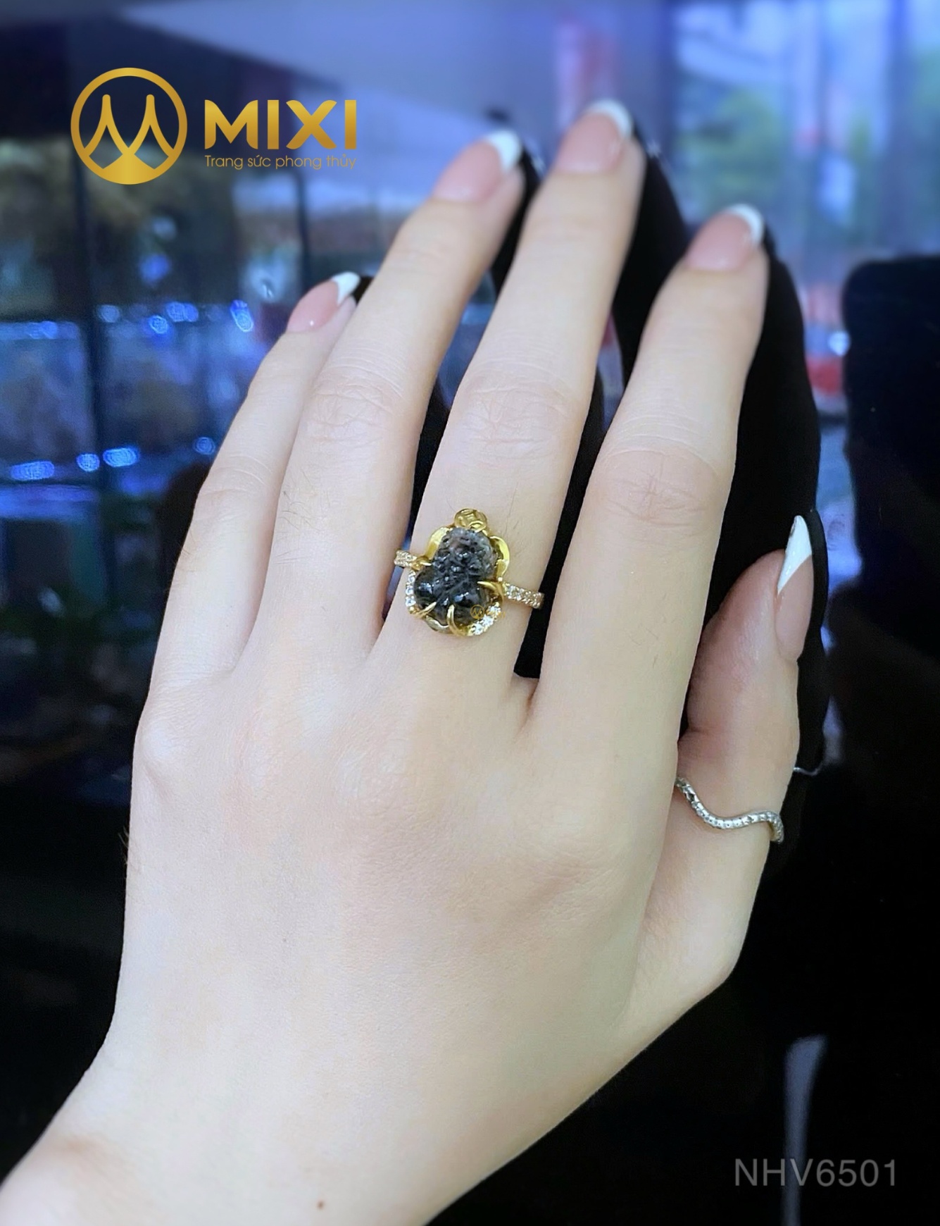 NHẪN TỲ HƯU THẠCH ANH TÓC ĐEN – BỌC VÀNG 10K – QUYỀN LỰC, BẢN LĨNH & HỘ MỆNH
