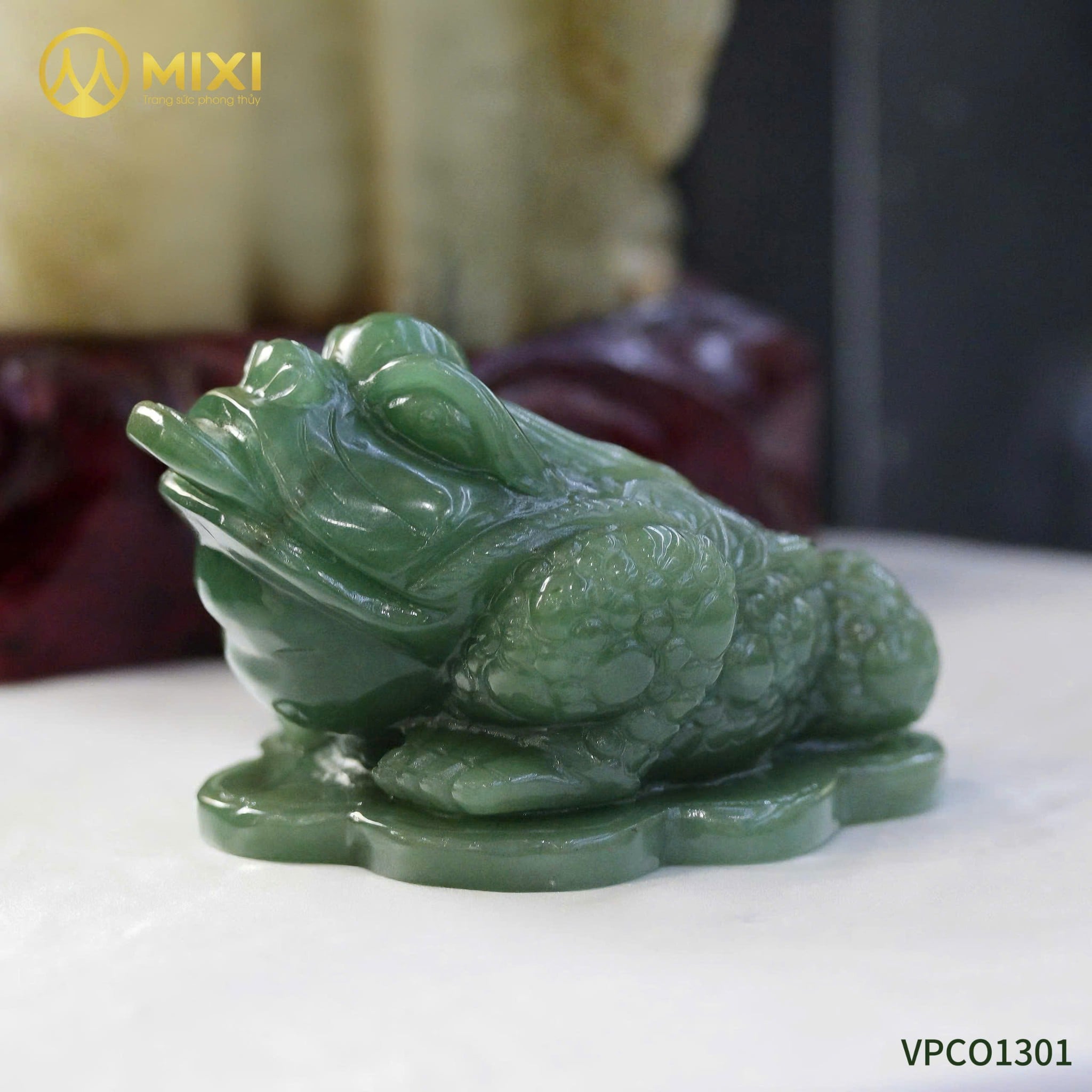 TƯỢNG THIỀM THỪ THẠCH ANH XANH: BẢO VẬT CHIÊU TÀI – TRẤN GIỮ PHÚ QUÝ