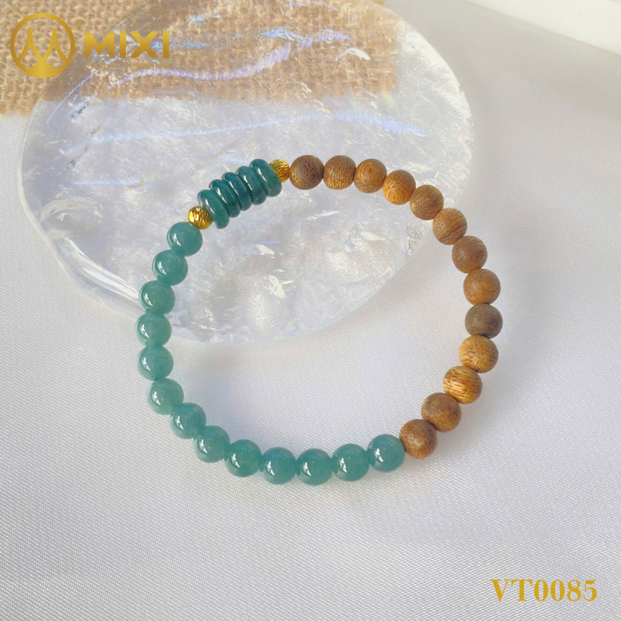 VÒNG TAY LAM NGỌC NGŨ ĐIẾU MIX TRẦM HƯƠNG & BI VÀNG 10K: HƯƠNG MỘC AN YÊN – VẠN SỰ HANH THÔNG