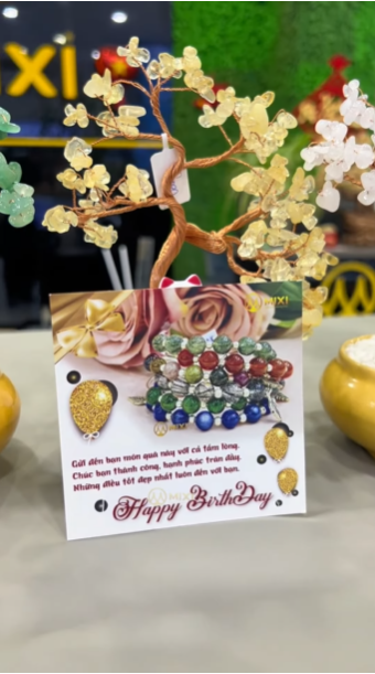 🎁 Sinh nhật – đâu chỉ cần một món quà đẹp, mà là một món quà mang năng lượng tốt lành.