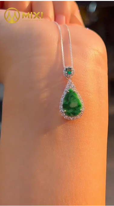 🎄✨ GIỌT NƯỚC SƠN THỦY – ÁNH NGỌC TUYỆT ĐẸP CHO MÙA LỄ HỘI ✨🎄