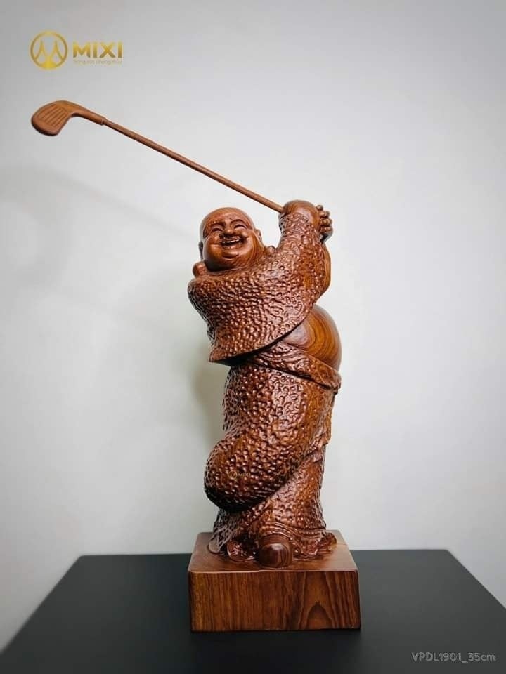 Tượng Phật Di Lặc Đánh Golf Gỗ Hương Nguyên Khối – Sự Kết Hợp Giữa Phong Thủy & Đẳng Cấp Thượng Lưu