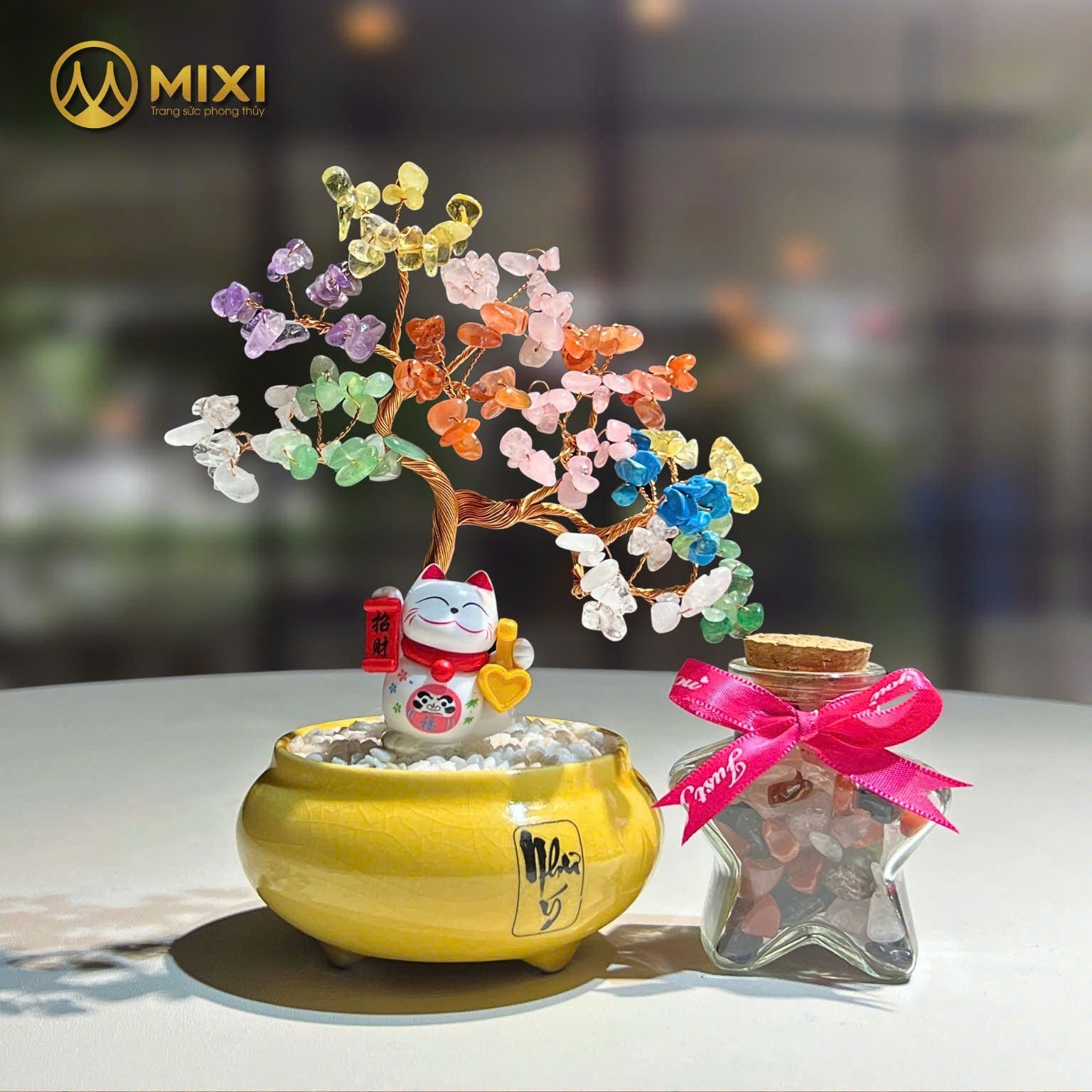 CÂY TÀI LỘC THẠCH ANH ĐA SẮC – CHẬU MEN CHỮ NHƯ Ý Món quà Giáng Sinh mang theo tài lộc, bình an và những điều ước lành