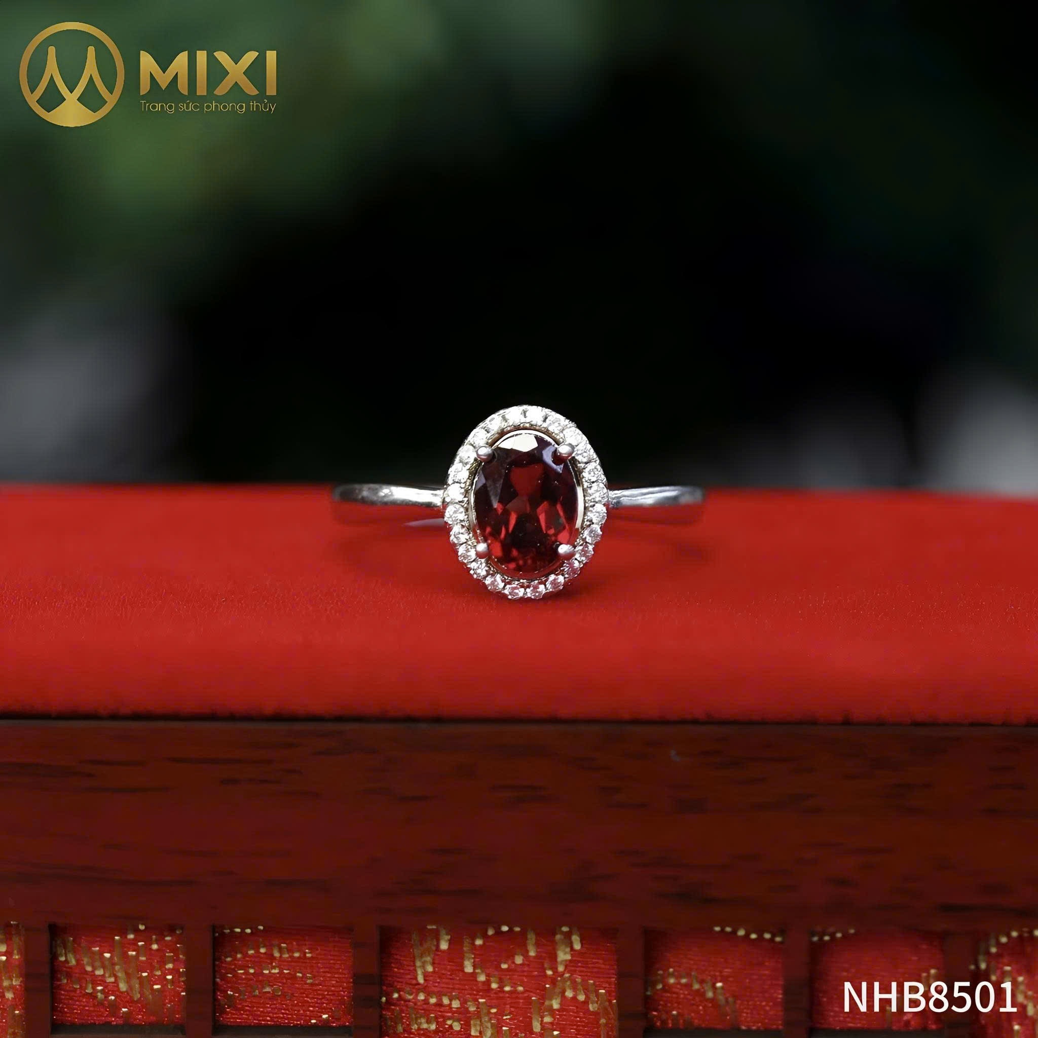 NHẪN BẠC GRANAT OVAL SỦI ĐÁ: 
