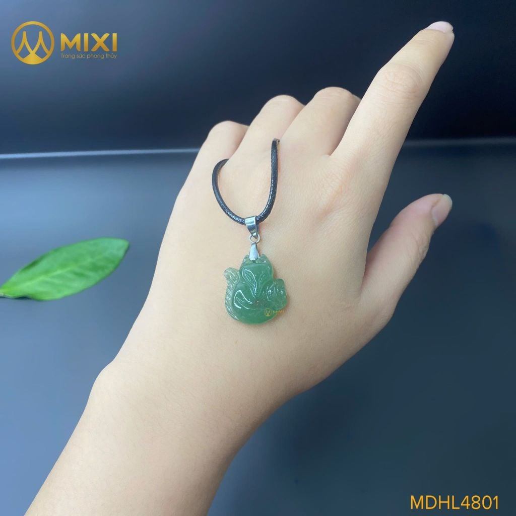 Mặt Dây Hồ Ly Thạch Anh Xanh 2A Ôm Hoa – Nét Duyên Tinh Tế, Vượng Khí Hanh Thông