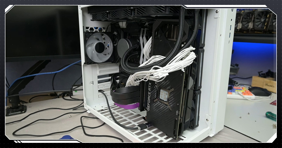 Lắp Card Cạnh Hông Giúp Hạ Nhiệt Điểm Nóng Tới 19°C