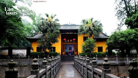 NAM HOA THIỀN TỰ: CỘI NGUỒN BẤT DIỆT CỦA THIỀN TÔNG NAM PHÁI – NƠI NHỤC THÂN LỤC TỔ HUỆ NĂNG VẪN NGỒI THIỀN ĐỊNH