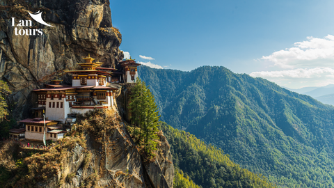 PARO TAKTSANG (HANG HỔ): LÂU ĐÀI MÂY TRÔI CHEO LEO TRÊN VÁCH ĐÁ – HÀNH TRÌNH CHINH PHỤC CỘI NGUỒN PHẬT GIÁO BHUTAN