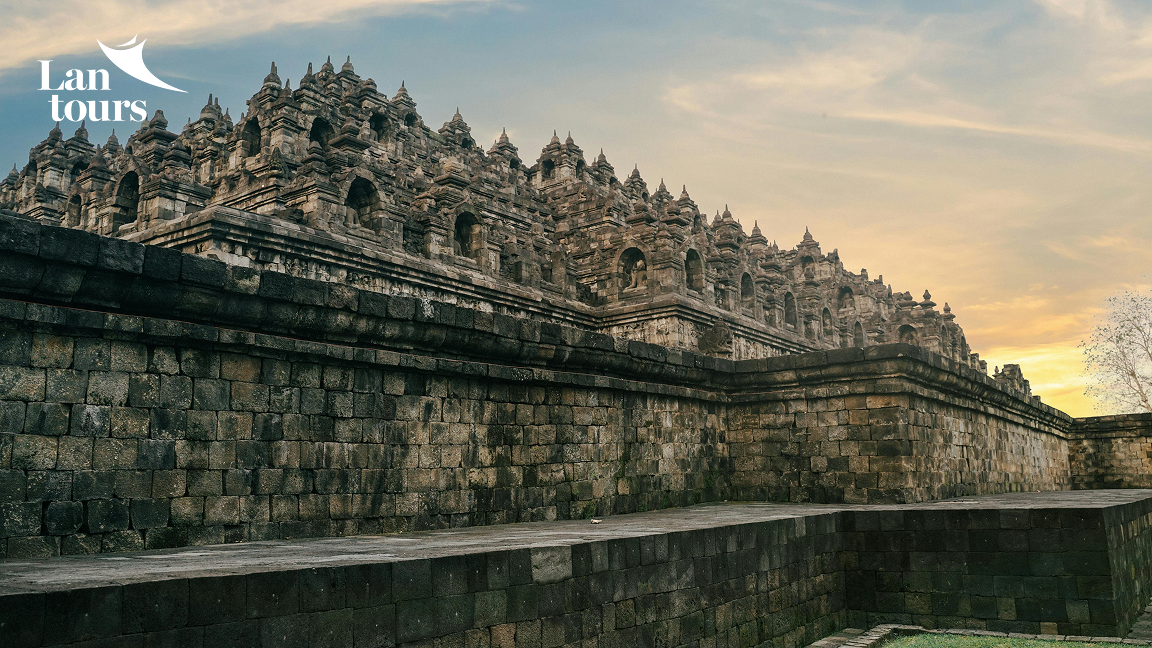 Indonesia - Borobudur, đảo rồng Komodo, núi lửa Bromo