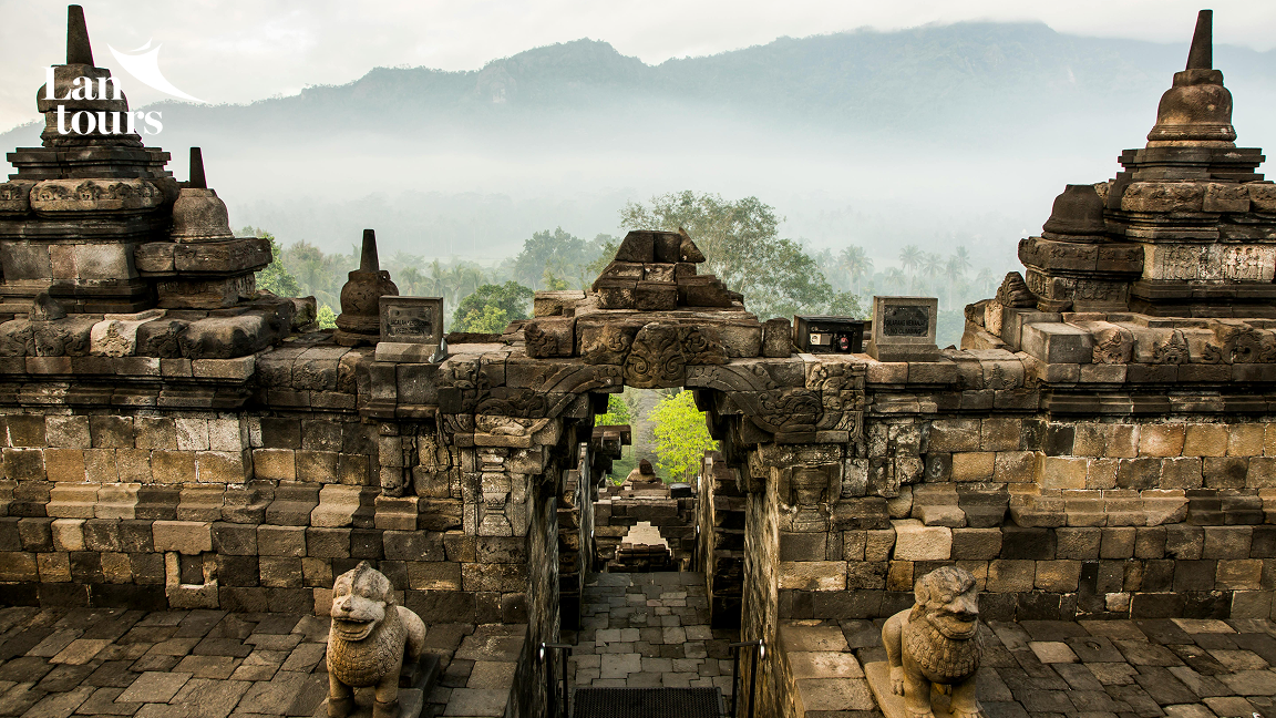 Indonesia - Borobudur, đảo rồng Komodo, núi lửa Bromo