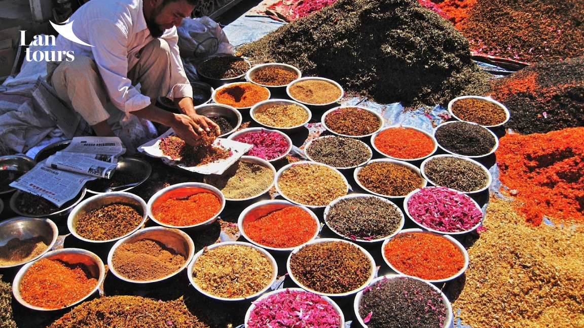 Nhất Thống Cương Hồ - Nam Bắc Tân Cương