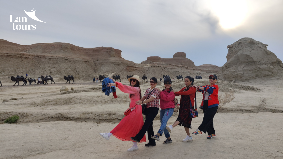 Nhất Thống Cương Hồ - Nam Bắc Tân Cương