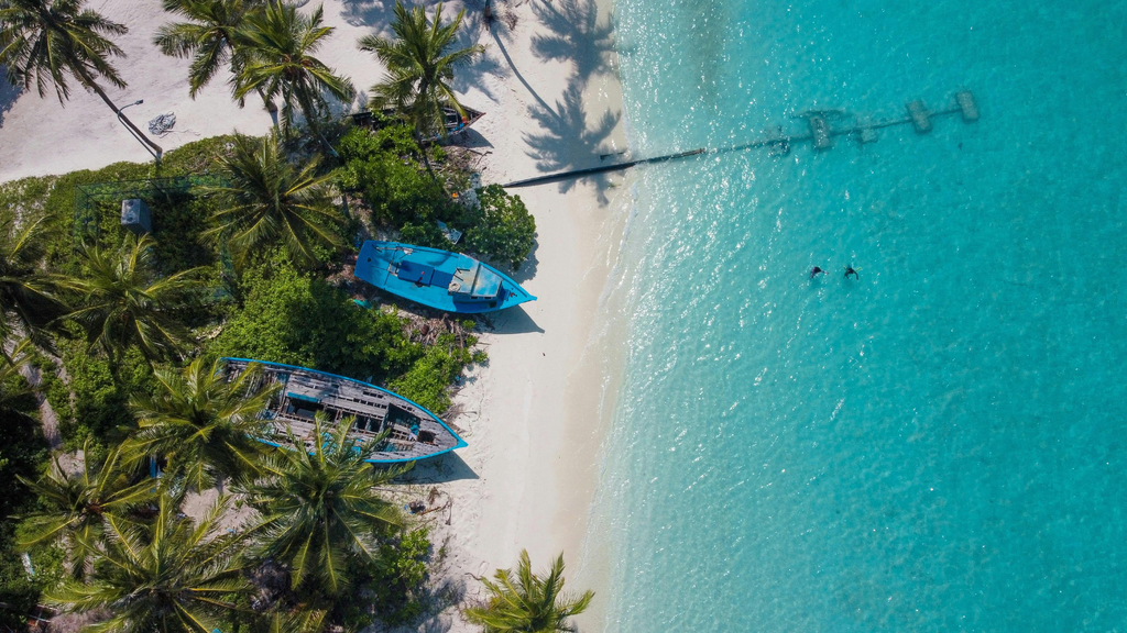 Du lịch biển đảo an toàn: Hướng dẫn đầy đủ giúp bạn tận hưởng kỳ nghỉ trọn vẹn và tránh rủi ro
