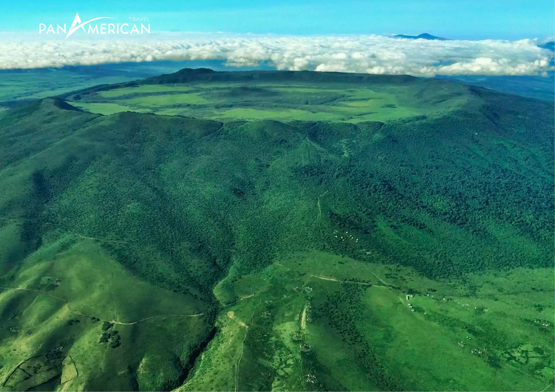 MIỆNG NÚI LỬA NGORONGORO – “VƯỜN ĐỊA ĐÀNG” CỦA ĐỘNG VẬT HOANG DÃ