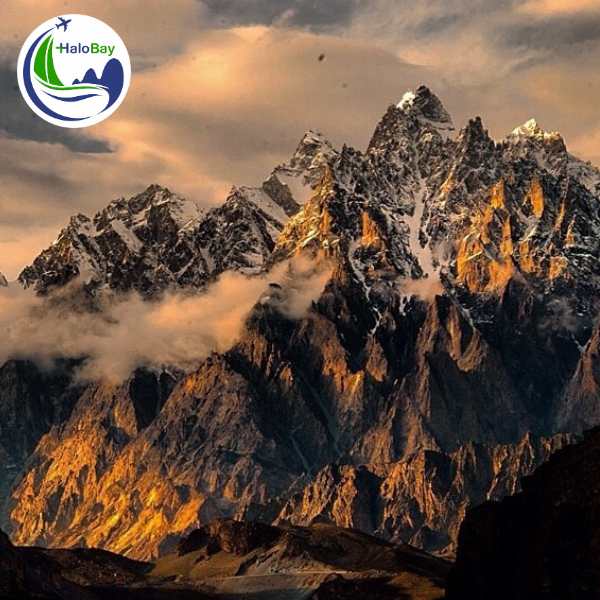 Pakistan Mùa Thu – Tour Du Lịch Khám Phá Vẻ Đẹp Hùng Vĩ & Mê Hoặc