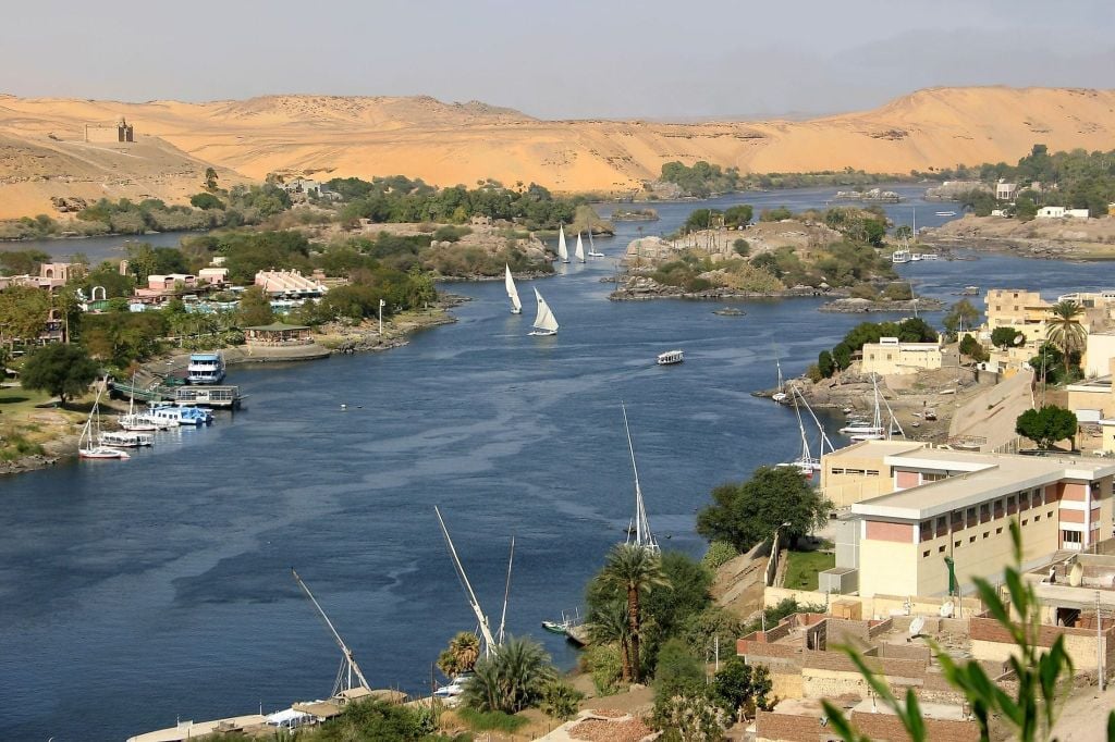 DU THUYỀN TRÊN NILE RIVER – HÀNH TRÌNH GIỮA NỀN VĂN MINH CỔ ĐẠI