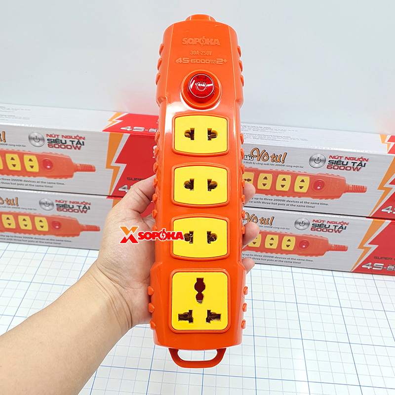Ổ Cắm Điện 4 Lỗ Không Dây 6000W Có Nút Nguồn 4S-6000W2+ SOPOKA