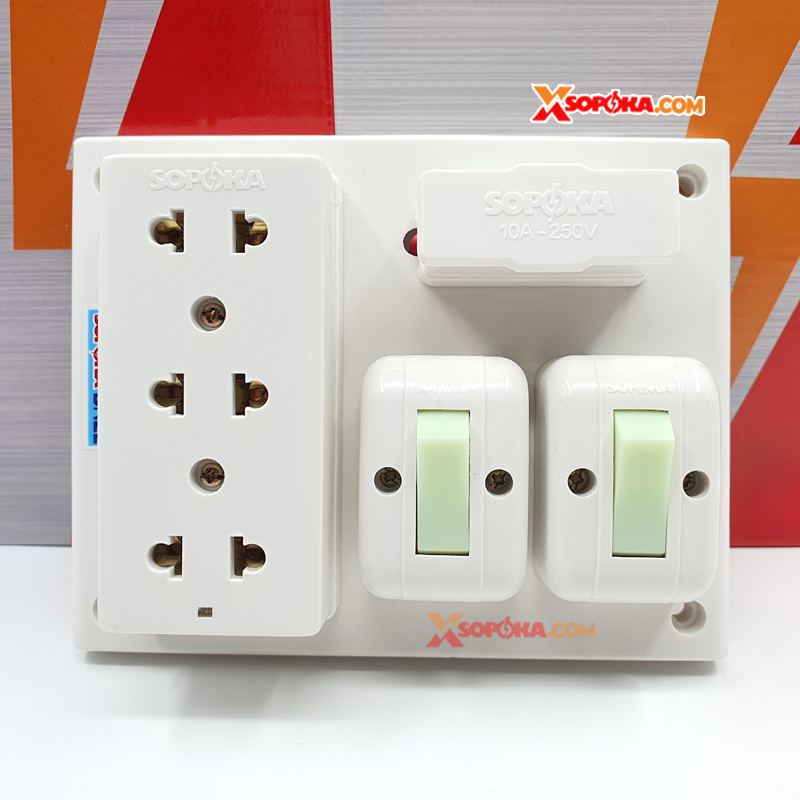 SOPOKA BN2E Bảng Điện 2 Công Tắc 3 Lỗ Cắm 2200W 10A