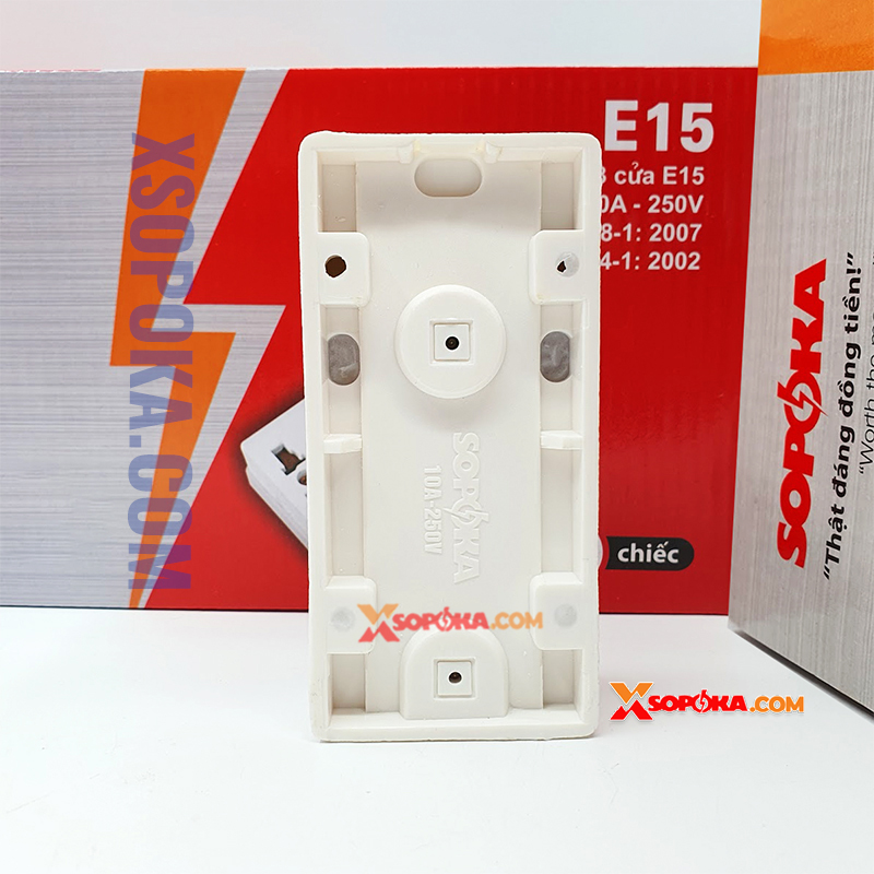 Ổ Cắm Điện 3 Lỗ Gắn Táp Lô E15 SOPOKA Chịu Tải 2200W, Chống Tuột Phích, Lắp Đặt Dễ Dàng