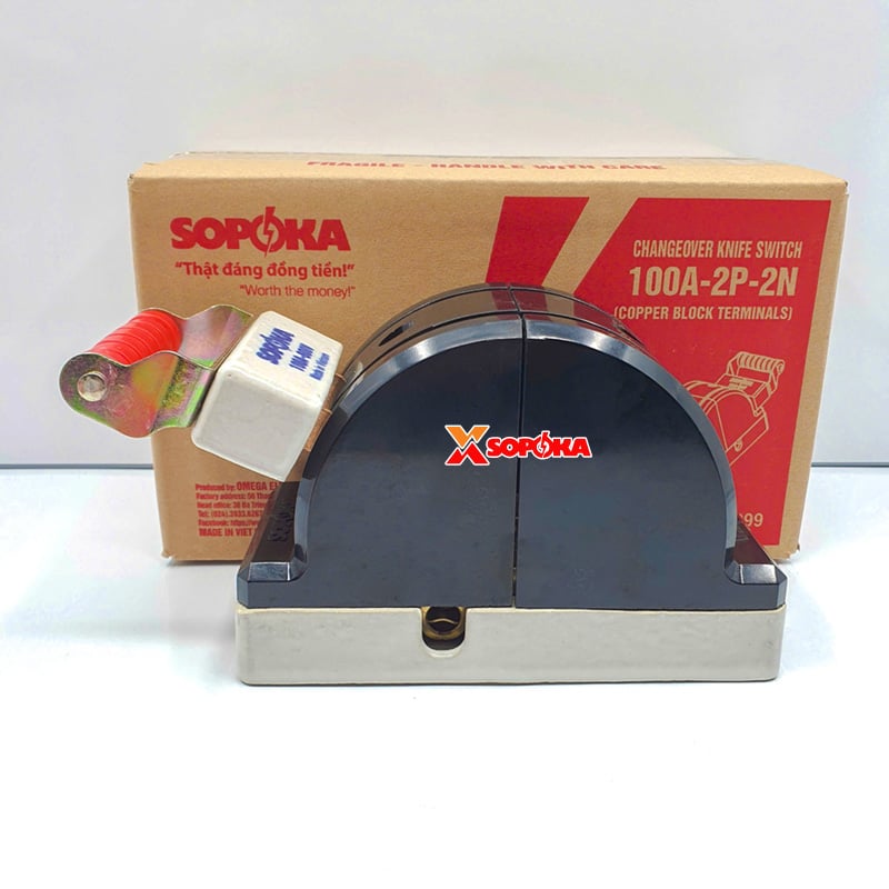 Cầu Dao Đảo Đế Sứ 1 Pha 100A 2P 600V 2N Màu Đen D35 SOPOKA