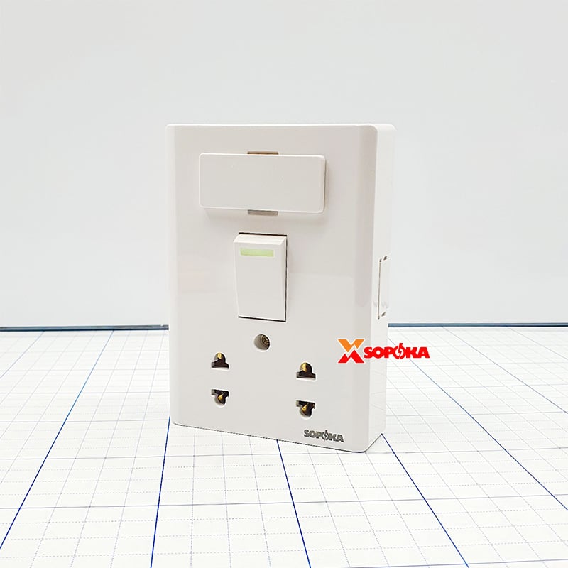Bảng Điện Lắp Nổi Cao Cấp Dòng E 1 Công Tắc 2 Ổ Cắm E3A SOPOKA