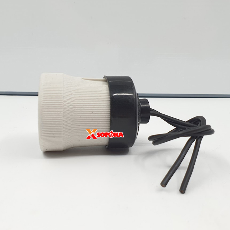 Đui Đèn Sứ Chịu Nhiệt Chịu Mưa Ngoài Trời Ren Xoáy E27 V-3/2 SOPOKA