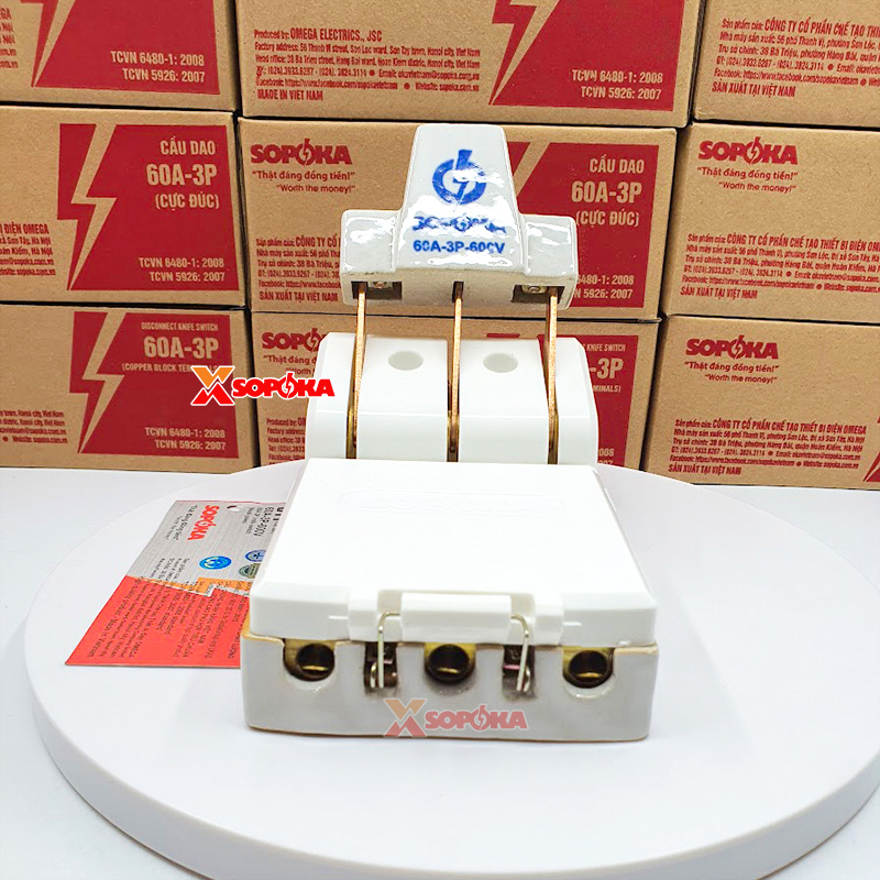 Cầu Dao Điện Đế Sứ 3 Pha 3P Cực Đúc Màu Trắng 60A 600V D11 SOPOKA