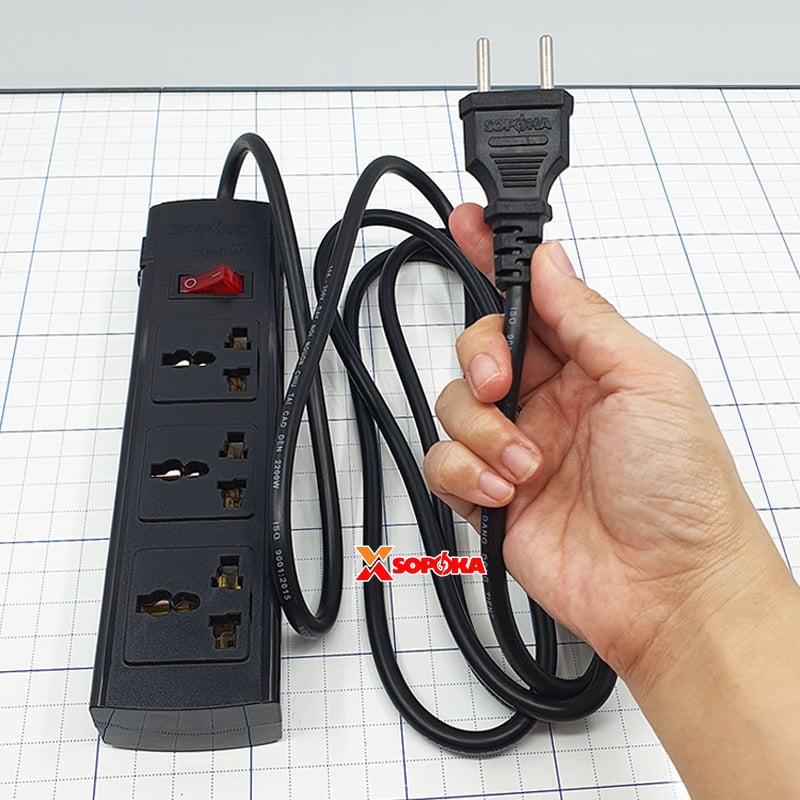 Ổ Cắm Điện 3 Lỗ Lõi Sứ Chống Cháy Tự Ngắt Điện Khi Quá Tải 2000W 3T SOPOKA