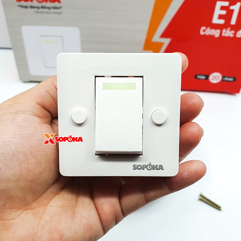 Công Tắc Đơn SOPOKA E1S – Chống Cháy, Có Dạ Quang, 5A 220V