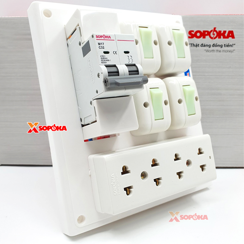 Bảng Điện 4 Công Tắc 4 Lỗ Cắm MCB 32A 4CT1 SOPOKA