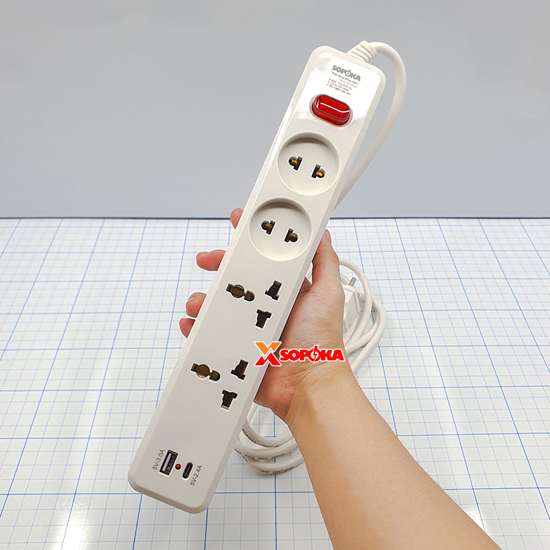 Ổ Cắm Điện 4 Lỗ USB Sạc Nhanh Lõi Sứ Chịu Nhiệt 2200W 4C2 SOPOKA