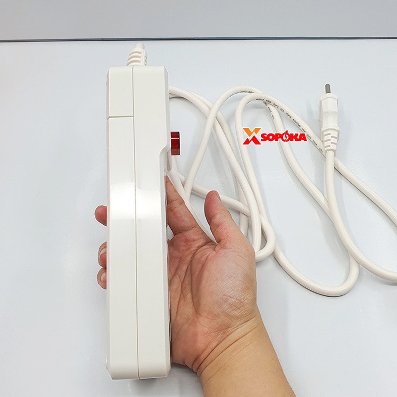 Ổ Cắm Điện 3 Lỗ 2200W Lõi Sứ Có Dây Và Công Tắc 3M2 SOPOKA