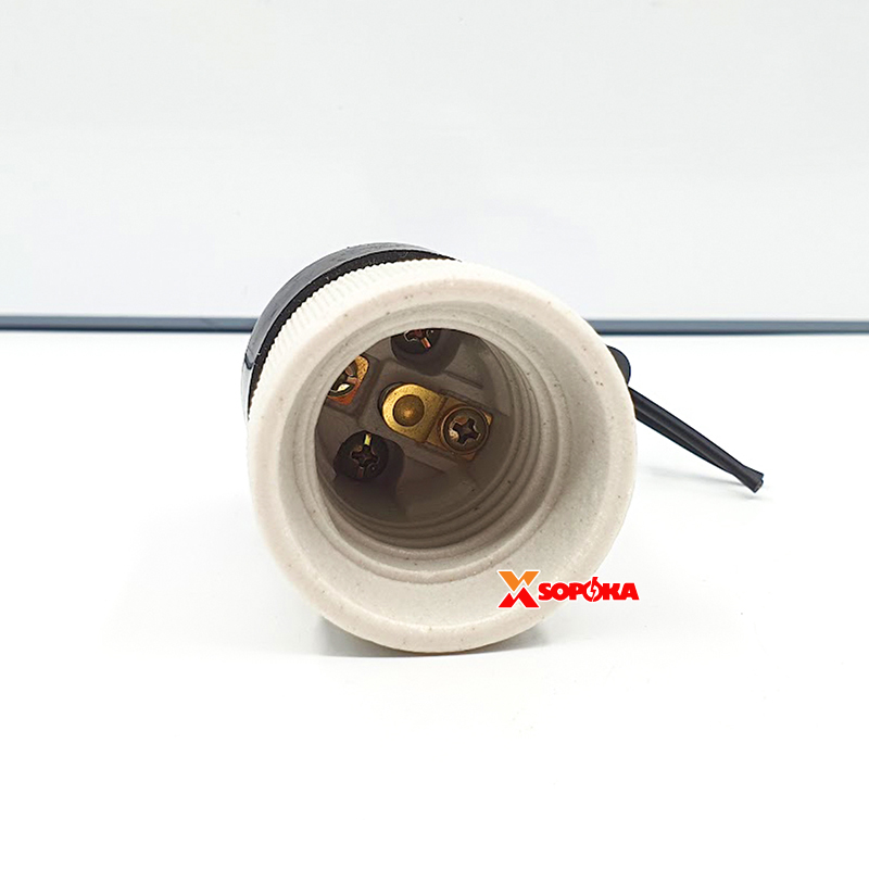 Đui Đèn Sứ Chịu Nhiệt Chịu Mưa Ngoài Trời Ren Xoáy E27 V-3/2 SOPOKA