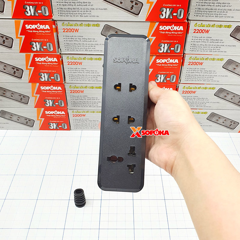 Ổ Cắm Điện 3 Lỗ 2200W Lõi Sứ – Không Dây 3K-0 SOPOKA