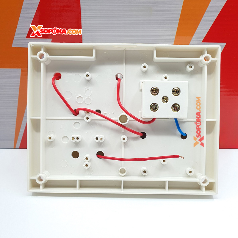 Bảng Điện 1 Công Tắc 3 Lỗ Cắm 2200W 10A BN3E SOPOKA