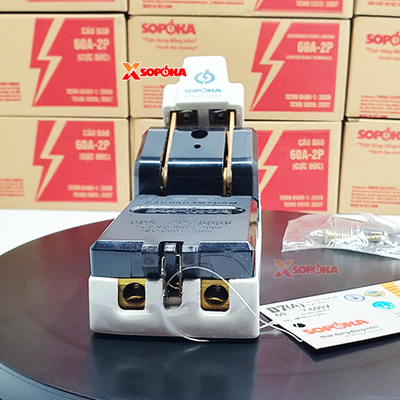 Cầu Dao Đế Sứ 1 Pha 60A-2P Màu Đen D7(A) SOPOKA