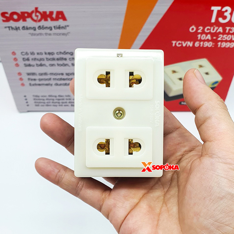 Ổ Cắm Điện 2 Lỗ Gắn Táp Lô SOPOKA T30 An Toàn 2200W