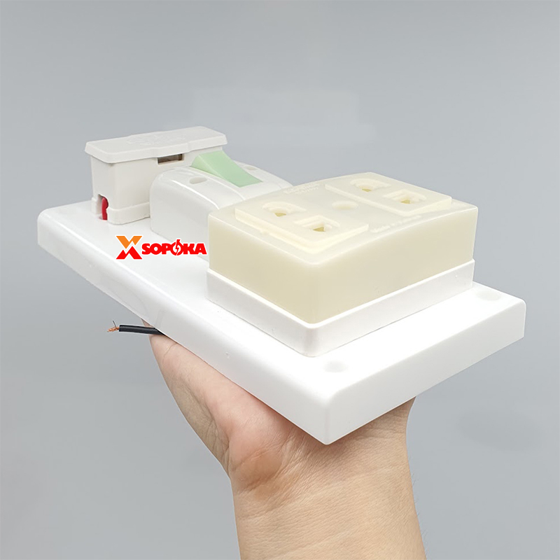 ảng Điện Táp Lô 1 Công Tắc 2 Lỗ Cắm Có Cầu Chì BN1 SOPOKA