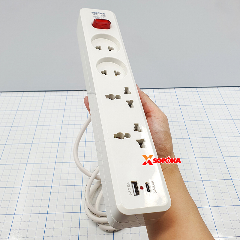 Ổ Cắm Điện 4 Lỗ USB Sạc Nhanh Lõi Sứ Chịu Nhiệt 2200W 4C2 SOPOKA
