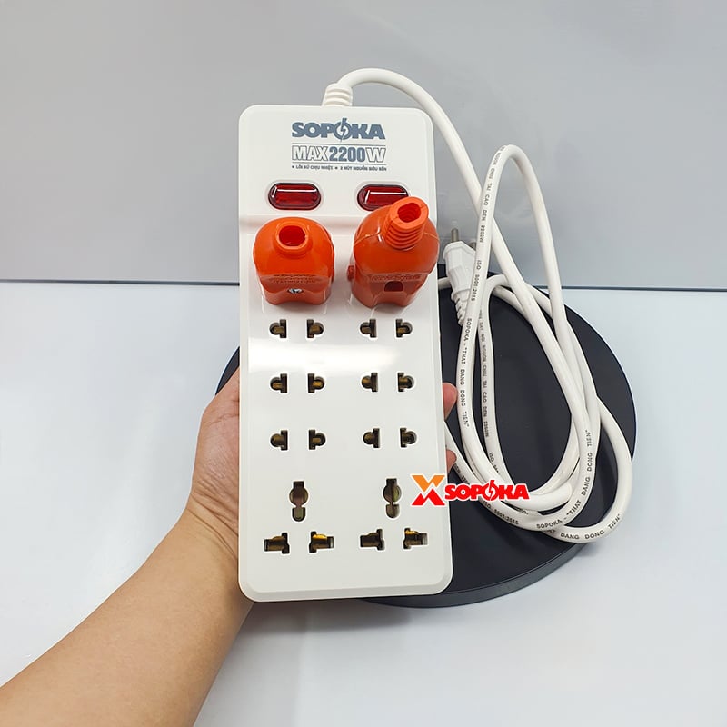 Ổ Cắm Điện 10 Lỗ Có Dây 2200W Lõi Sứ Chịu Nhiệt 10Y SOPOKA
