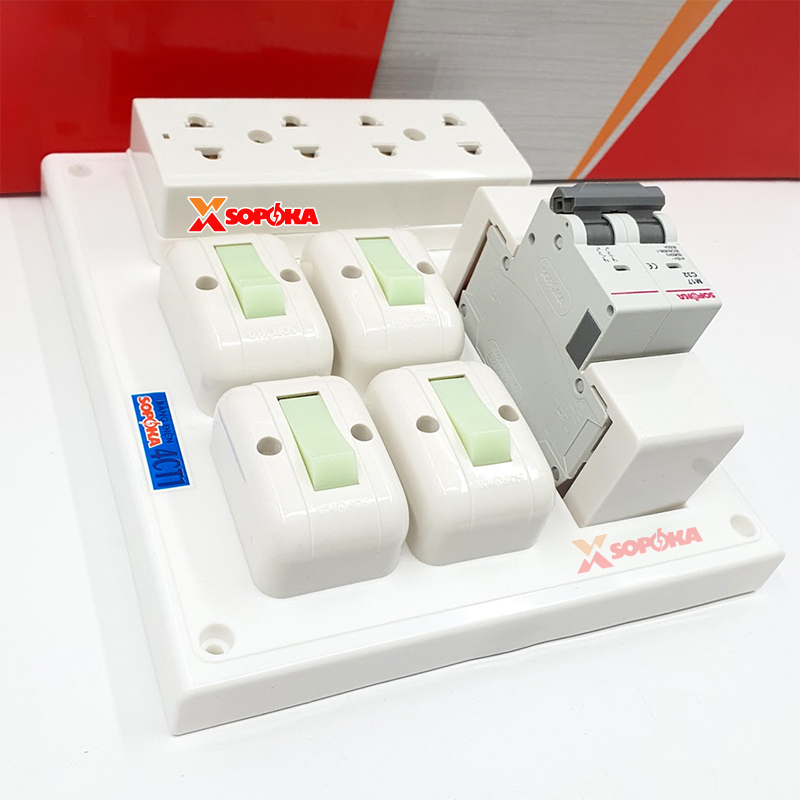 Bảng Điện 4 Công Tắc 4 Lỗ Cắm MCB 32A 4CT1 SOPOKA
