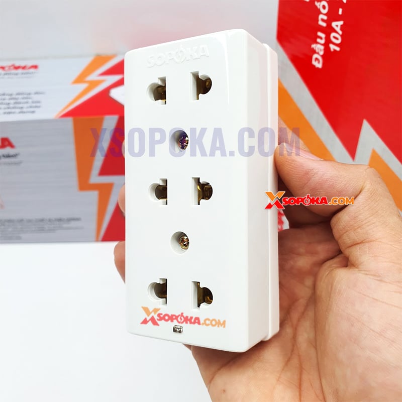 Ổ cắm điện 3 lỗ gắn táp lô E14 SOPOKA màu trắng chịu nhiệt